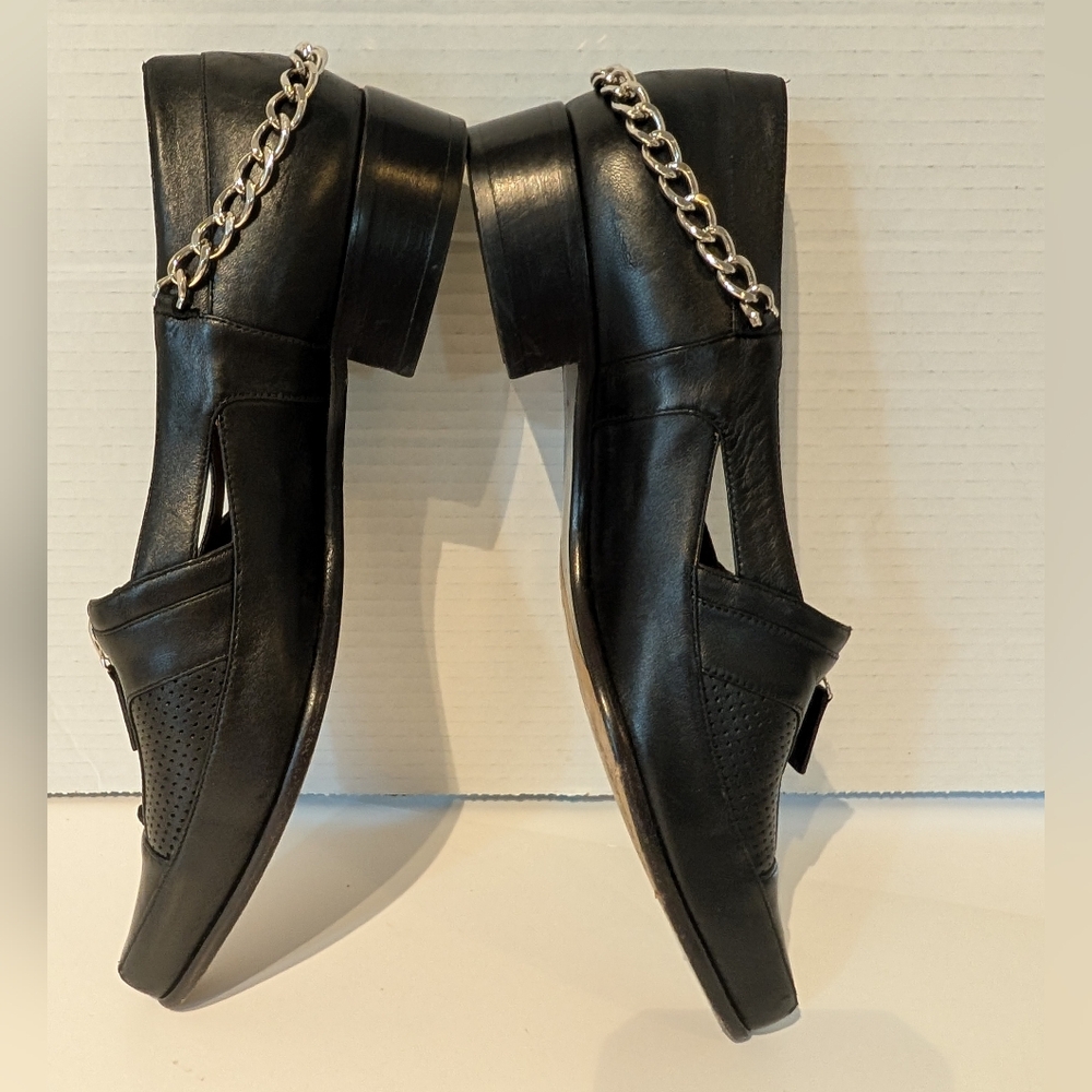 Tabitha Simmons Black Pump w Zipper & Chain Detail. EU Sz.40 Leather Made In Ita - Picture 3 of 16
